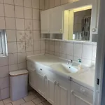 Joy House Homestay szállás *
