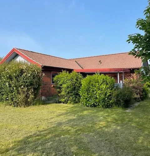 Joy House * 蒙克博